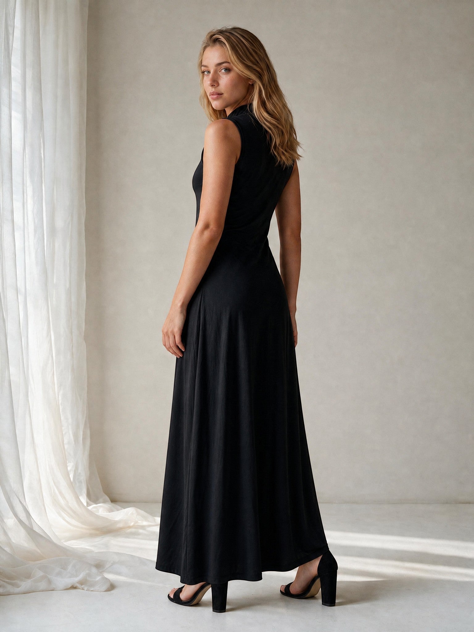 Collared Maxi Dress - Black