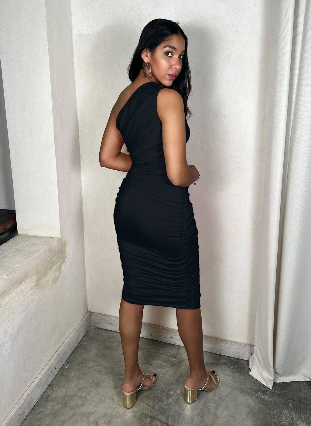One Shoulder Ruched Midi Dress -Black